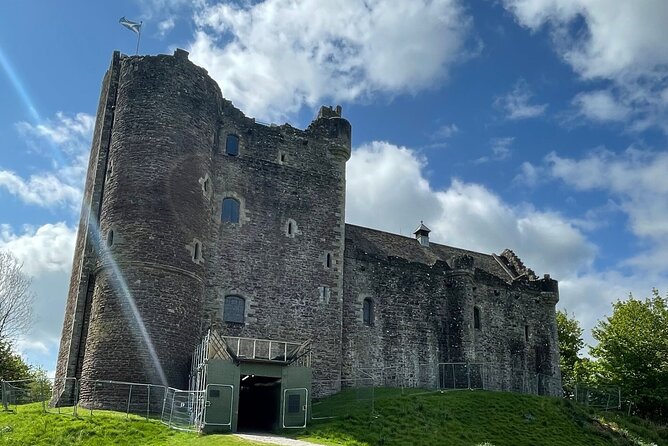 1 Day Castles, West Highlands and Loch Lomond Tour from Edinburgh - Inveraray and Loch Fyne lunch: where the day gets calmer
