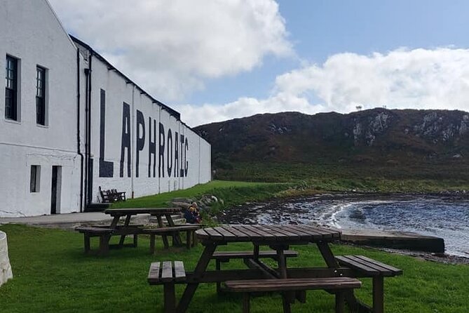 4-day Islay Platinum Whisky Tour - Whisky Included! With free pickup! - Day 1: Loch Lomond Calm, Then Oban’s Historic Distillery