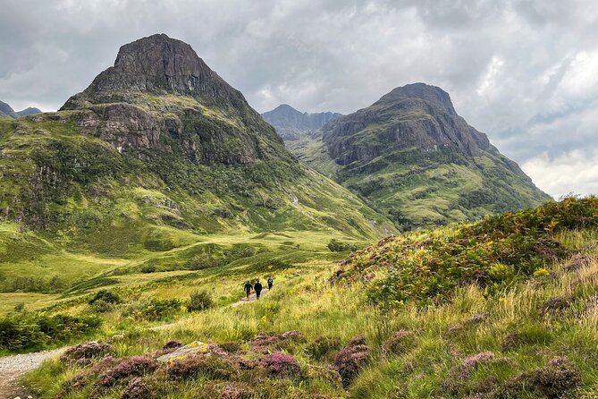 4-Day Isle of Skye & Jacobite Steam Train (train ride included) - First Highlands Days: Loch Lomond, Glencoe, and the Fort Augustus / Loch Ness Stop