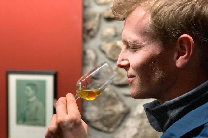 4 Day Speyside & Highlands Whisky Tour from Edinburgh - Stop 2: Lindores Abbey Distillery and the Aqua Vitae Start