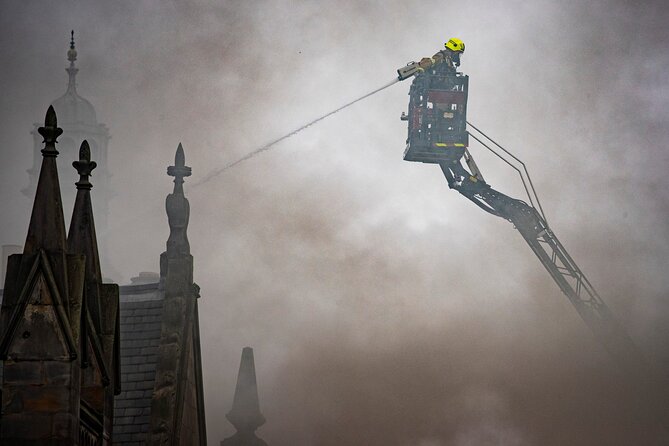 A life less narrow, the Genius of Harry Potter & Edinburgh Castle - Edinburgh Castle: guided walk first, then you roam