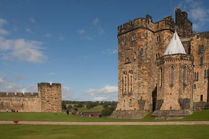 Alnwick Castle, Northumberland and Borders Tour with Admission - Northumberland Coast AONB: the scenic breaks you’ll remember
