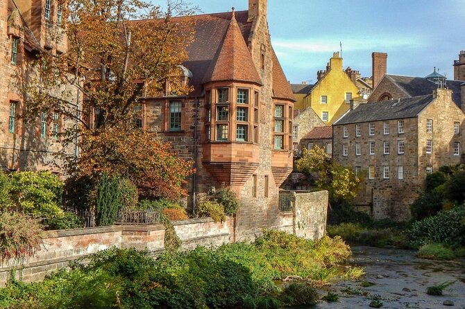 Amitylux Best of Private Edinburgh Walking Tour-3 Hours - From Cafe Edinburgh57 to Old Town traction in 3 hours