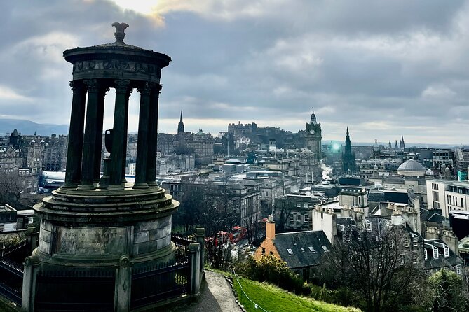 Best of Edinburgh Walking Tour-3 Hours, Small Group max 10 people - Greyfriars Kirkyard and Greyfriars Bobby Moments