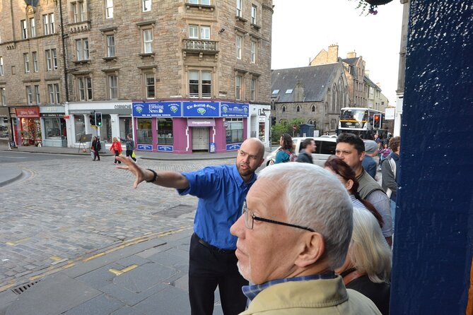 Bonnie Prince Charlie's Edinburgh - An Edinburgh Walking Tour - Stop 1: Royal Mile time is the story engine
