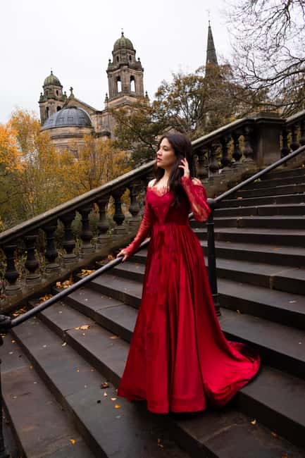 Capture Your Scottish Adventure – Professional Photography - Meeting at The Balmoral, Then a Tight Walk Through Central Icons
