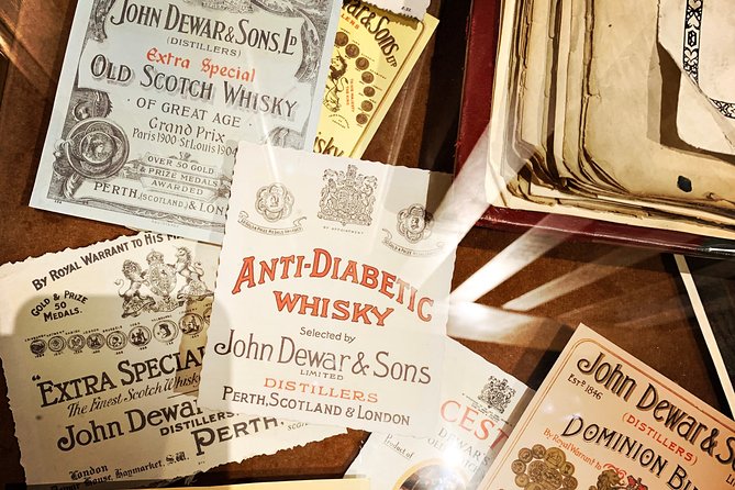 Casks & Chronicles: Day Tour of Scottish Whisky Distilleries - Grandtully Hotel in Ballintaggart: a lunch break with local focus