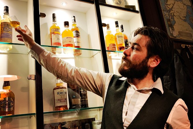 Casks & Chronicles: Day Tour of Scottish Whisky Distilleries - When flexibility matters: guides like Stuart and Sean (and the planning help behind them)