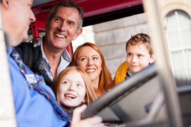 City Sightseeing Edinburgh Hop-On Hop-Off Bus Tour + Kids Go Free - What you’ll pass: the landmarks the route is built around