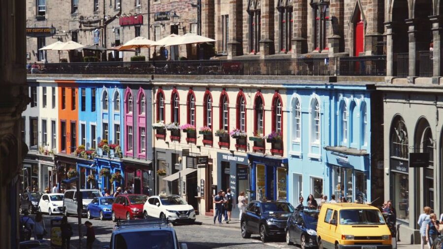 Edinburgh: 3-Hour Historical Walking Tour in Spanish - Key Highlights You Should Know Before You Go
