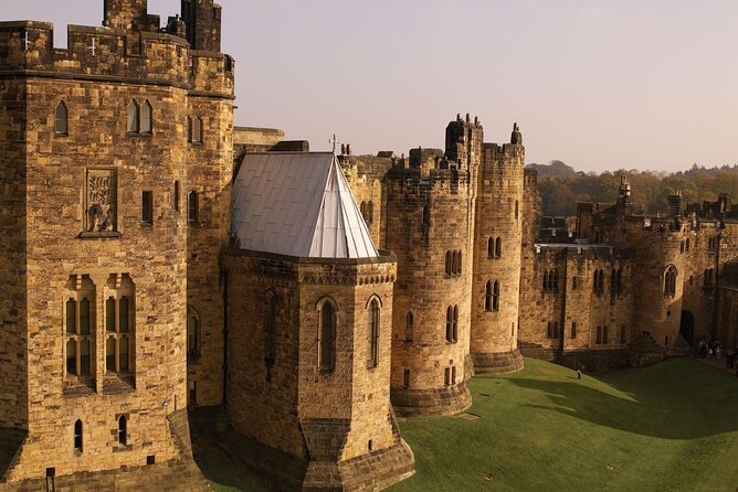 Edinburgh: Alnwick Castle & The Borders Hogwarts Filming Location - Bamburgh: Beach Views, Castle Overlook, and Northumbrian Roots