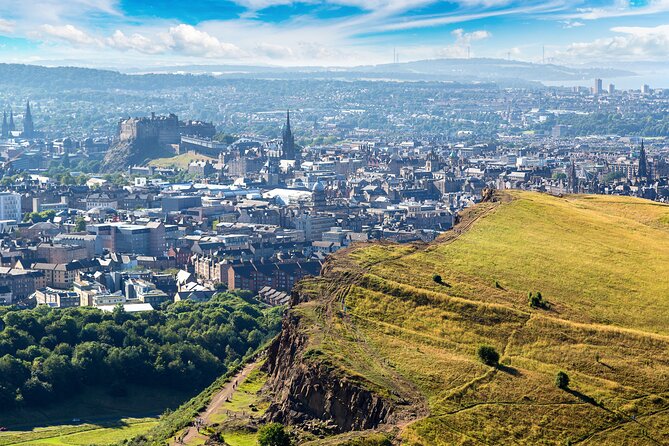 Edinburgh: Arthur's Seat Hike with Local Guide - Arthur’s Seat and Holyrood Park: what you’ll do for the first hour