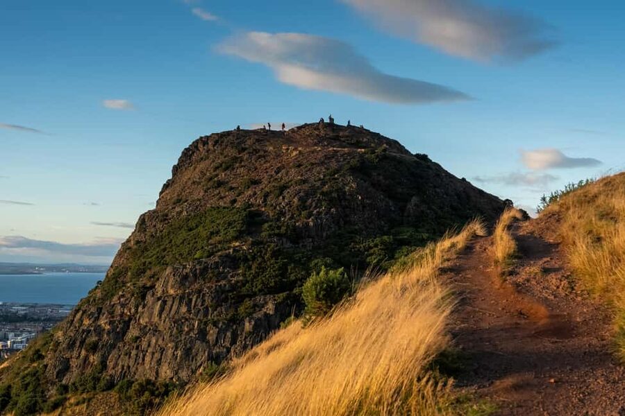 Edinburgh: Arthur's Seat Sunrise Hike with Mountain Guide - Mountain Marcus guide style: friendly facts without turning it into a lecture