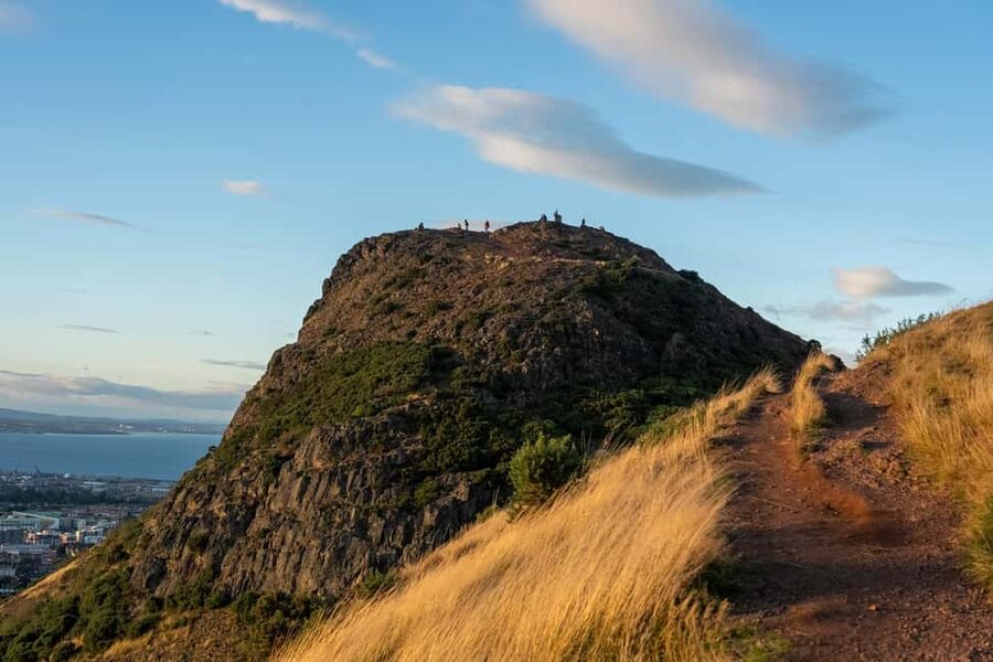Edinburgh: Arthur's Seat Sunset Hike - The downhill challenge: head torches, dark footing, and why it’s not optional