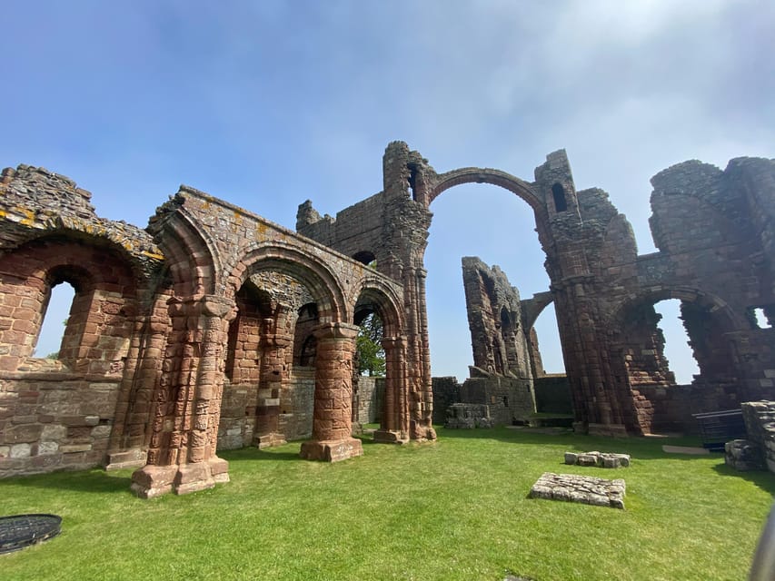 Edinburgh: Bamburgh Castle, Northumberland and Alnwick Trip - Who this tour suits best (and who should skip)