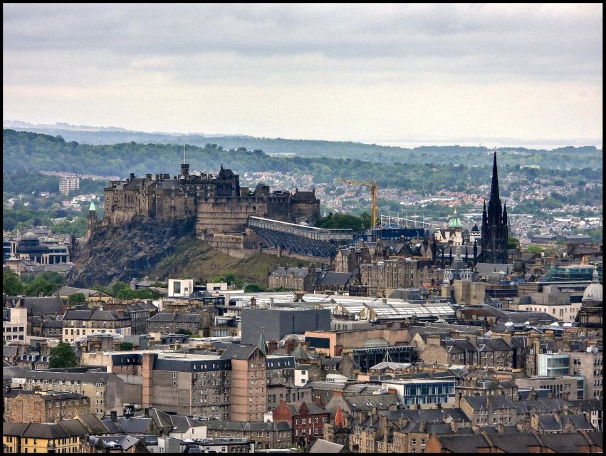 Edinburgh Castle: Guided Tour with Tickets Included - Key highlights at a glance