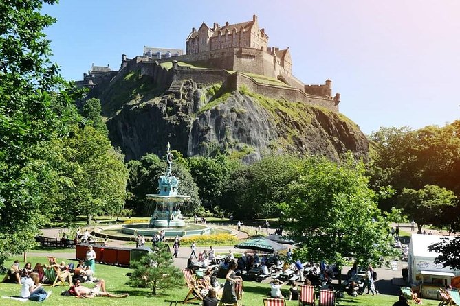 Edinburgh Castle Guided Walking Tour in English - Timing and Pacing: 90 Minutes That Still Leave Room to Explore