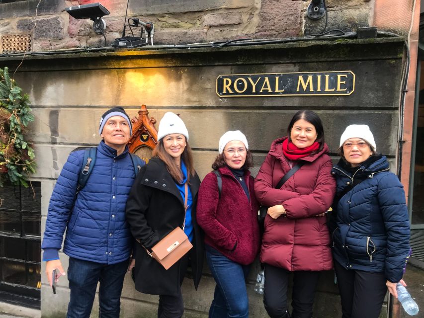 Edinburgh: Child-Friendly Tour with a Local Friend - Who should book this tour (and who might skip it)