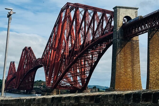 Edinburgh City 4-Hour Private Guided Black Taxi Tour Experience - Why a Black Taxi Tour Works So Well in Edinburgh