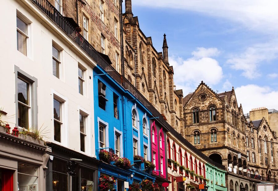 Edinburgh: City Highlights Walking Tour - Greyfriars Kirkyard, Dr Jekyll, and the City’s Darker Threads