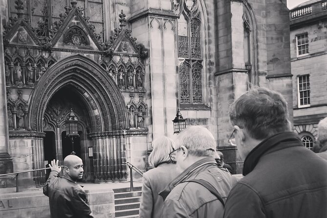 Edinburgh City Walking Tour, Discover Old Town, Royal Mile with a Local Expert! - High Street and Beyond: attractions, alleys, and practical details