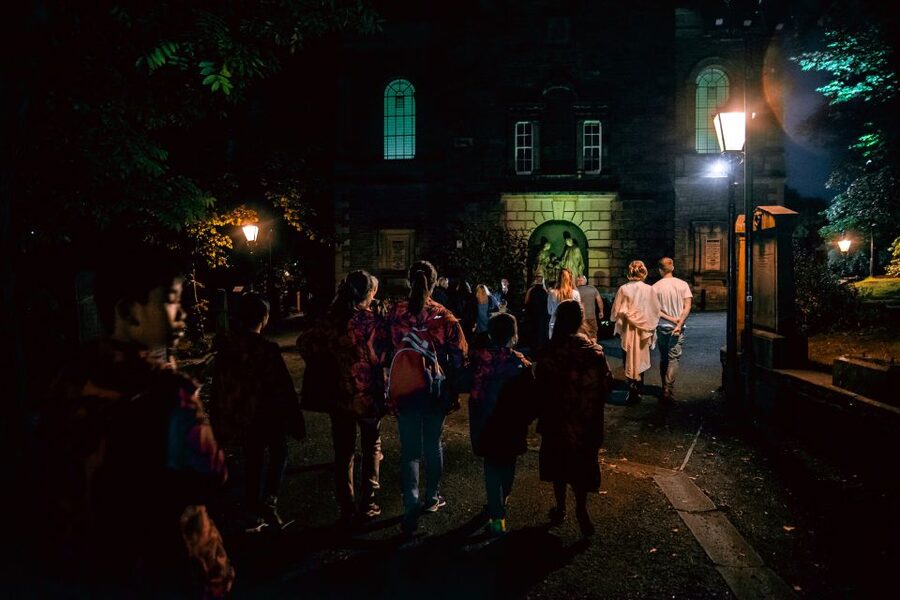 Edinburgh: Comedy Horror Ghost Bus Tour - The Sights You Roll Past: Edinburgh Castle to the Royal Mile