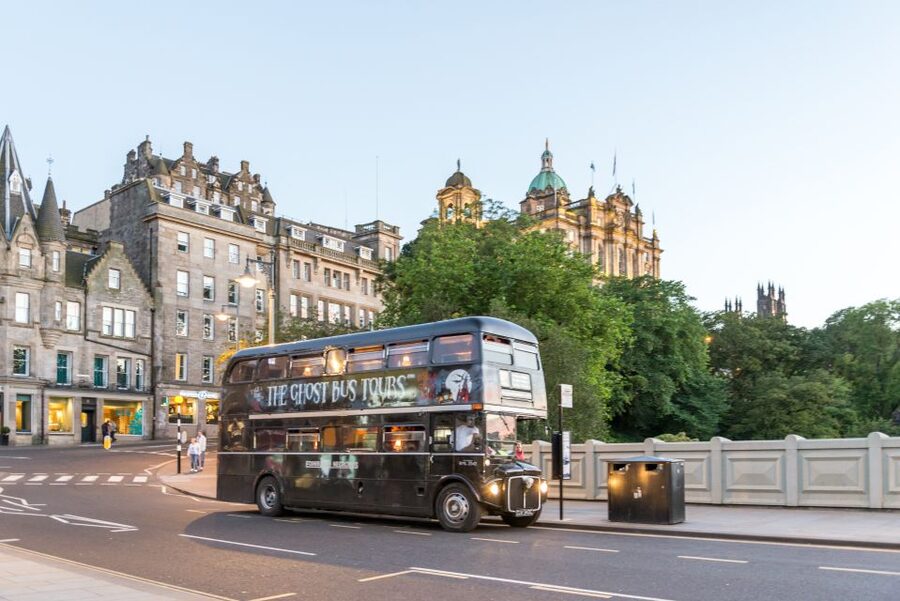 Edinburgh: Comedy Horror Ghost Bus Tour - Night-Time Riding in Edinburgh: Weather, Timing, and Getting the Most Out of It