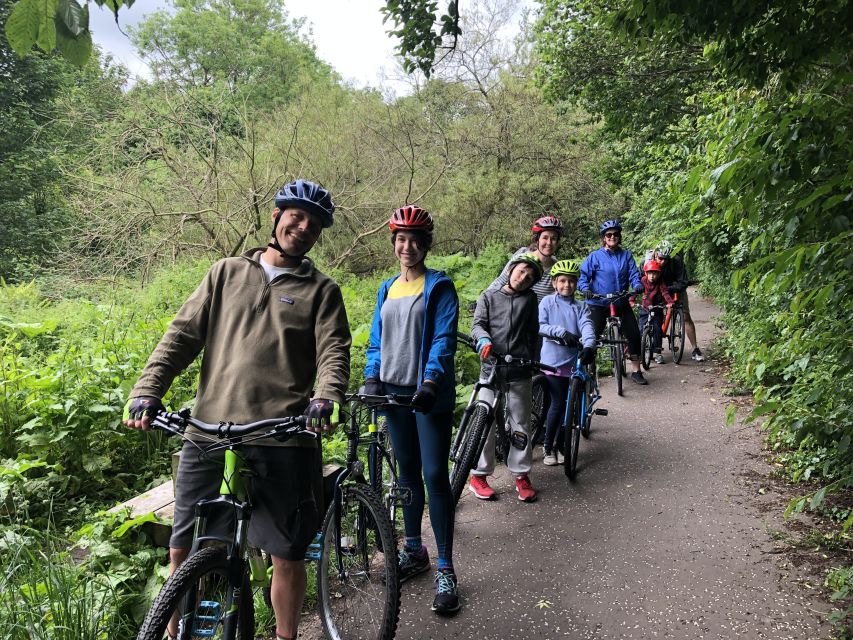 Edinburgh: Cycle Tour to the Coast (family friendly) - Entering Holyrood Park with the kind of views that motivate the legs
