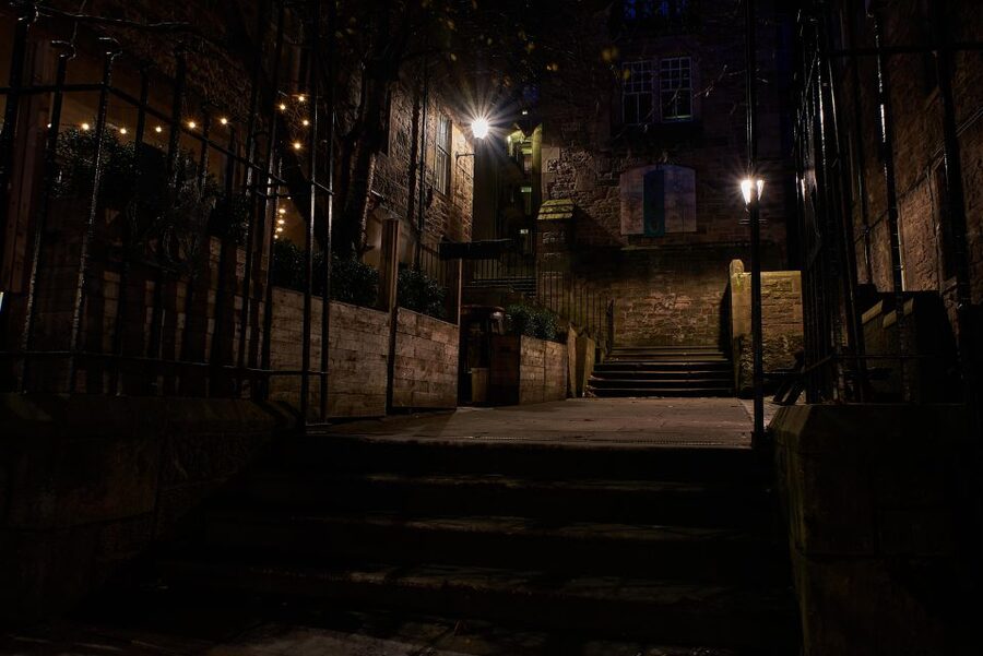 Edinburgh: Dark Secrets of the Old Town Ghost Walking Tour - Price and value: is $24 for a ghost walk fair in Edinburgh?