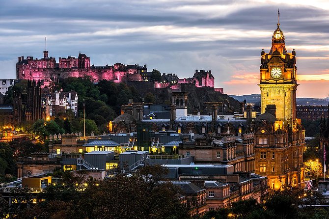 Edinburgh Darkside Walking Tour: Mysteries, Murder and Legends - Price, group size, and hearing the guide on cobblestones