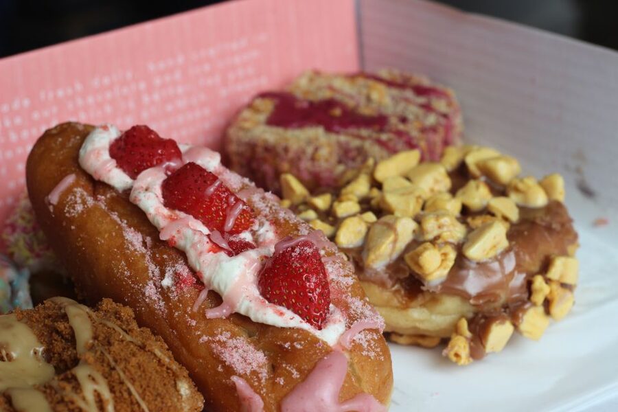 Edinburgh: Donuts, Sweet Treats & the Royal Mile Adventure - Mòr Bakery on the Royal Mile: Chocolate, Jammy, and More