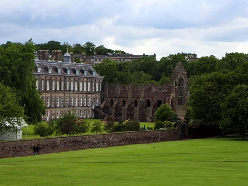 Edinburgh: E-Bike Tour with Scenic Views - Dean Village and the Water of Leith: where the route calms down