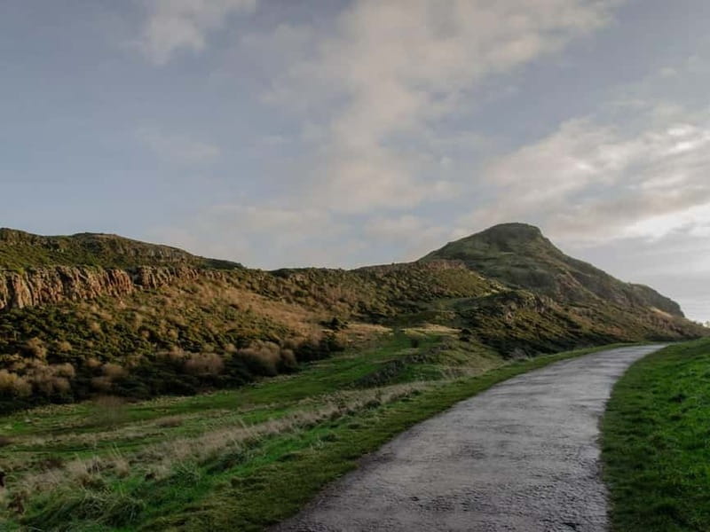 Edinburgh: E-Bike Tour with Scenic Views - How much riding is really in 3 hours