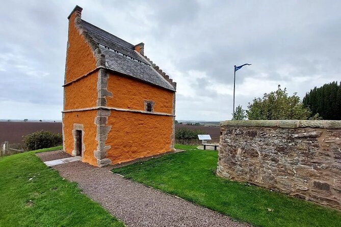 Edinburgh: East Lothian Highlights - Athelstaneford and the Scottish Flag Story (Yes, It’s That Specific)
