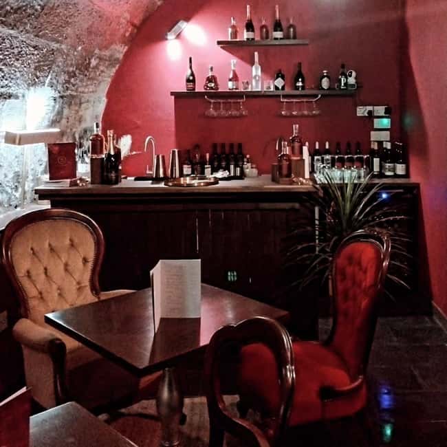 Edinburgh: English Wine and Scottish Cheese Tasting - English Wine in Edinburgh: a smart fix for the typical wine tour