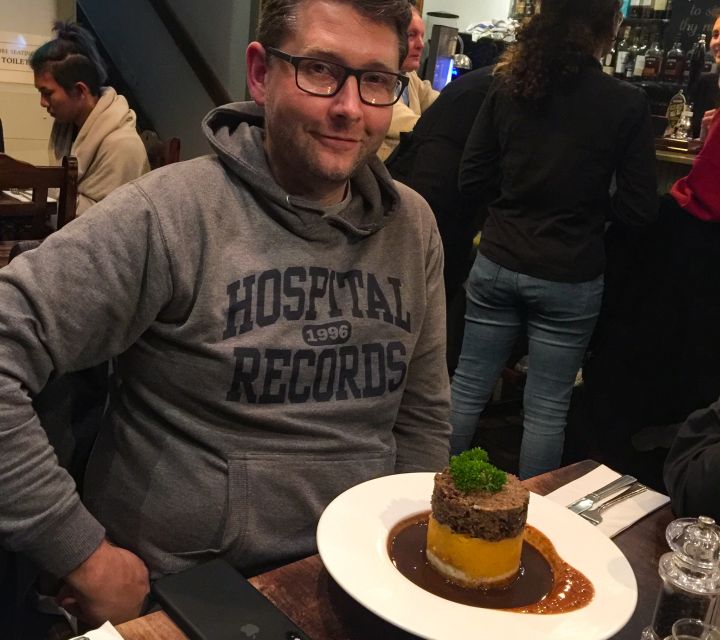 Edinburgh Food Tasting Tour with a Local - Guide Quality Can Make or Break the Day