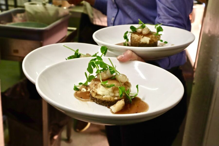 Edinburgh: Food Tour with Scotch, Haggis, Secret Dish & More - Price and Value: Is $128 Worth It?