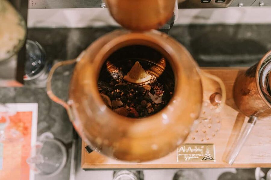 Edinburgh: Gin Distillation Workshop with Gin Tasting - Distilling your bespoke 500ml bottle: the core experience