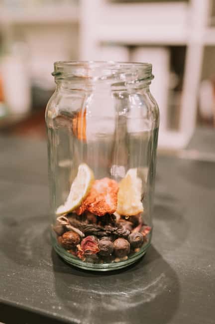 Edinburgh: Gin Distillation Workshop with Gin Tasting - Price and value in Edinburgh: what you’re really paying for