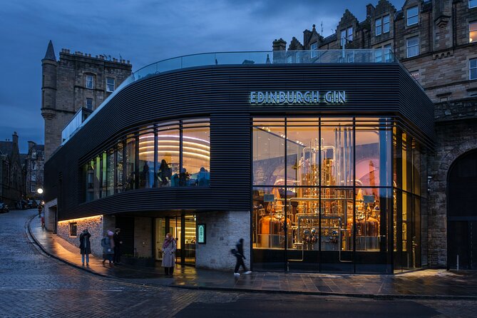 Edinburgh Gin Distillery Making Experience - The tasting portion: learning to taste gin like a pro