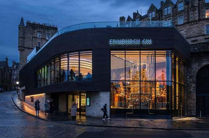 Edinburgh Gin Distillery Making Experience - Price and value: what $164.45 buys you in real terms