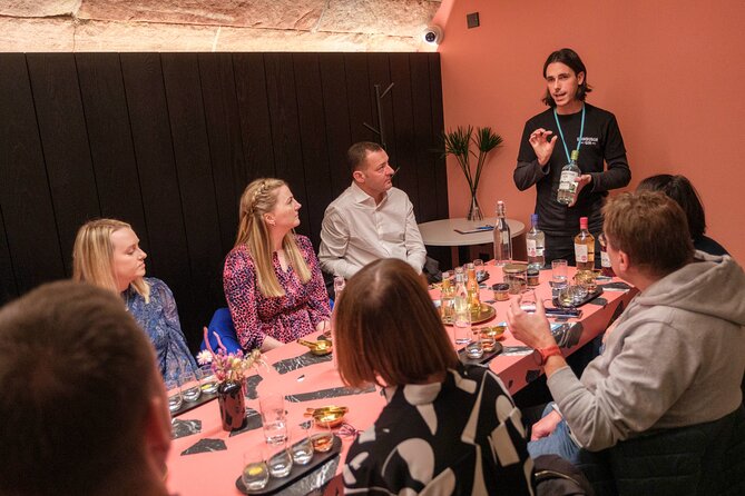 Edinburgh Gin The Classic Tour & tasting - Price and booking value for a 1-hour 5-minute tasting