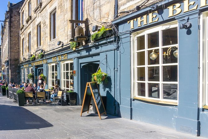 Edinburgh Gin Tour with a Local Guide: Private & Custom - Private gin walk starting at Harvey Nichols, ending where you began
