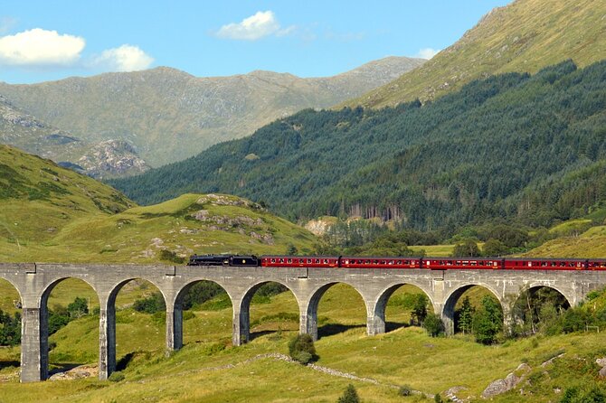 Edinburgh: Glenfinnan Viaduct, Glencoe & Fort William Guided Tour - Fort William: Where Ben Nevis Looms, and Lunch Happens