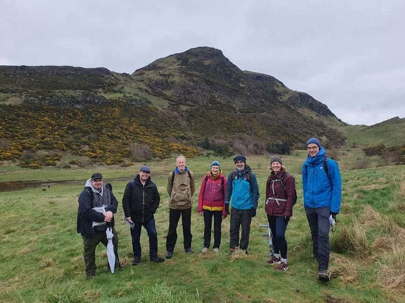 Edinburgh: Guided Hike to Arthur's Seat and Holyrood Park - Starting at the King’s Gallery: getting onto the hike fast
