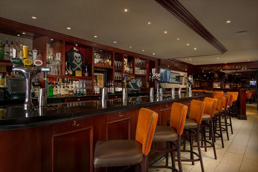 Edinburgh: Hard Rock Cafe with Set Menu for Lunch or Dinner - Rock Shop after dinner: the souvenir section you’ll actually use