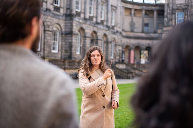 Edinburgh Harry Potter Origins Adults Tour with Local Pub Drinks - New Town and Old College: Hogwarts vibes without the tickets