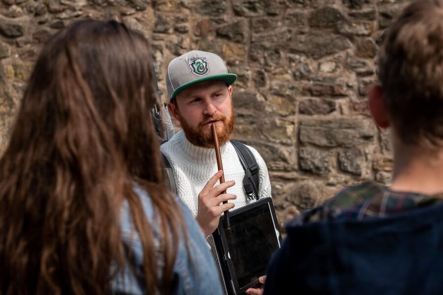 Edinburgh: Harry Potter Origins Tour & Gin Tasting Combo - Start at Tron Kirk Market on the Royal Mile
