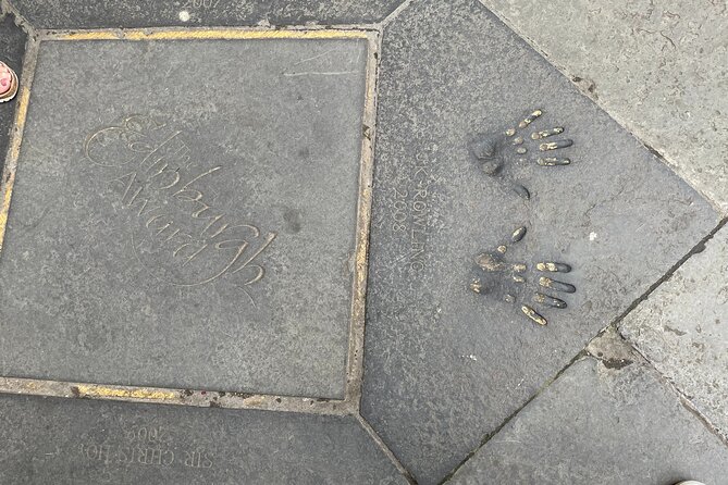 Edinburgh Harry Potter Self Guided Tour for Muggles - Stop 1: Greyfriars Bobby graveyard hunt and the school-view moment