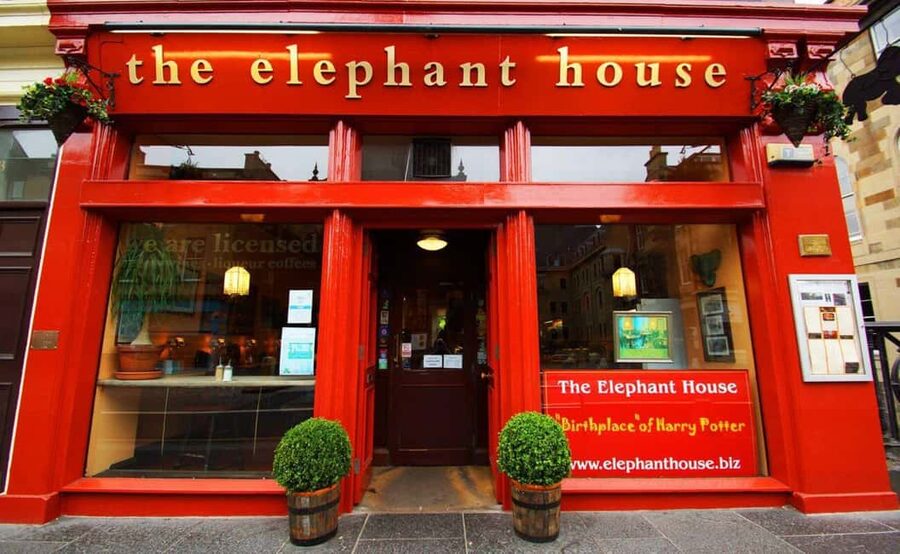 Edinburgh: Harry Potter Walking Tour - High Street to Diagon Alley: the city becomes a story map